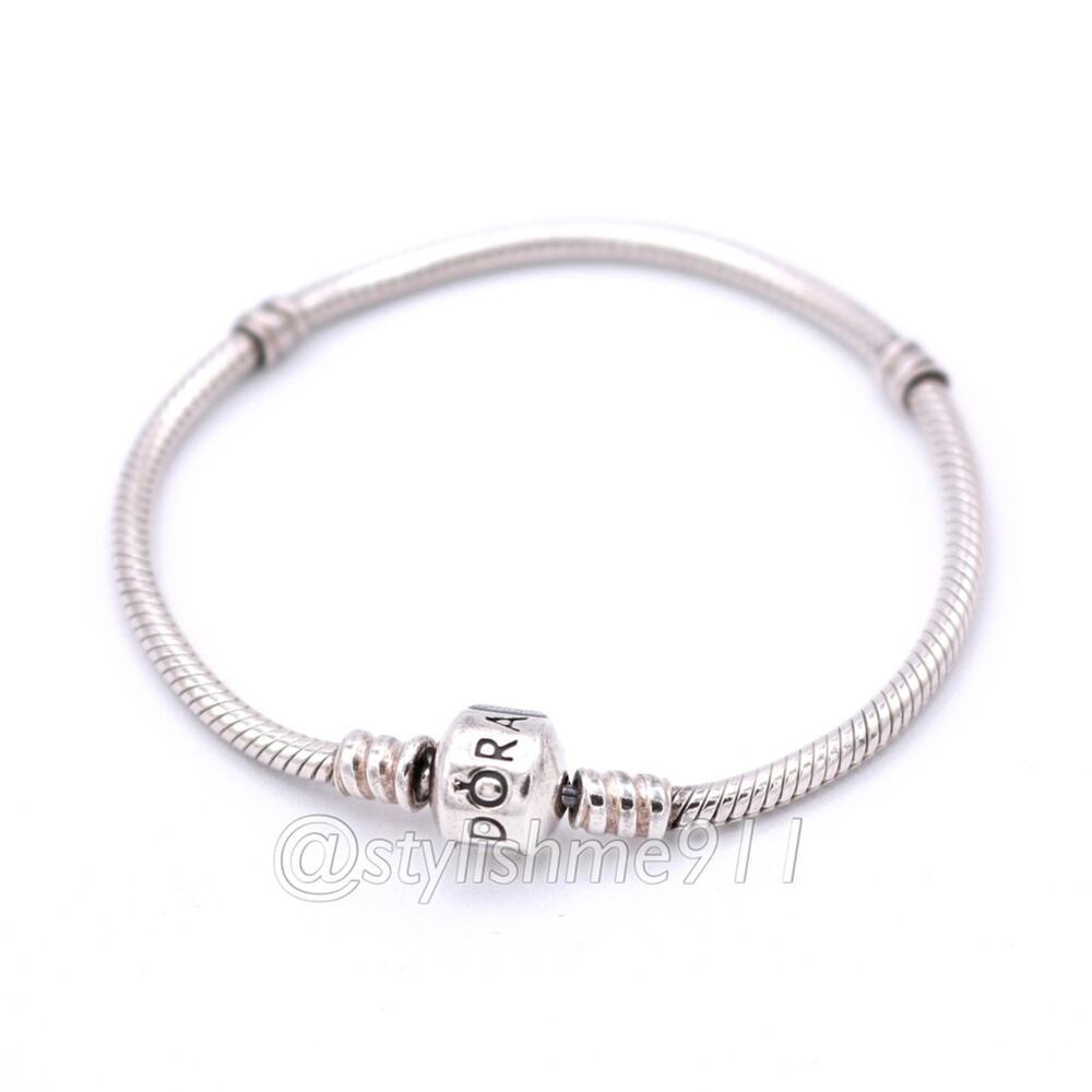 Authentic PANDORA Moments Barrel Clasp Charm Bracelet - 590702HV
